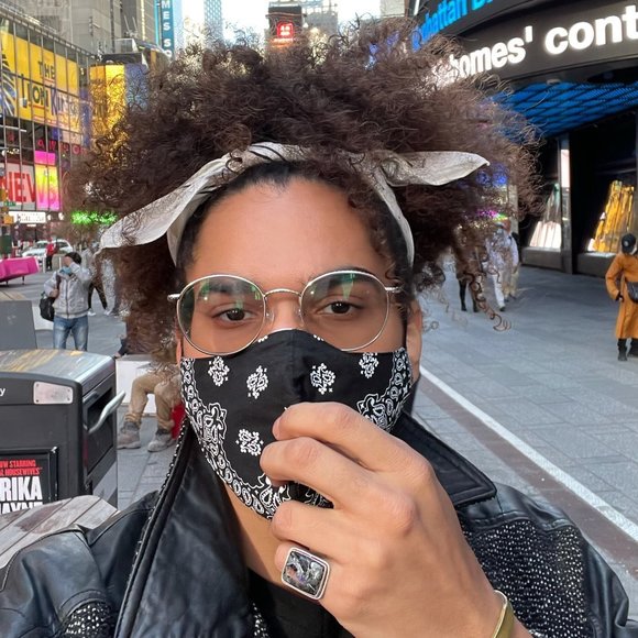 Meet your Posher, George - Picture 1 of 1